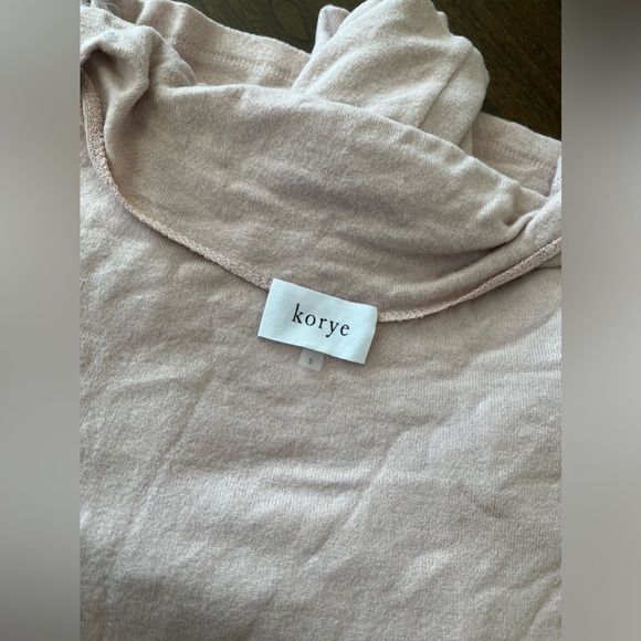 Korye “Katie” Zipped Boatneck Long Sleeved Top - NWT - Picture 7 of 7